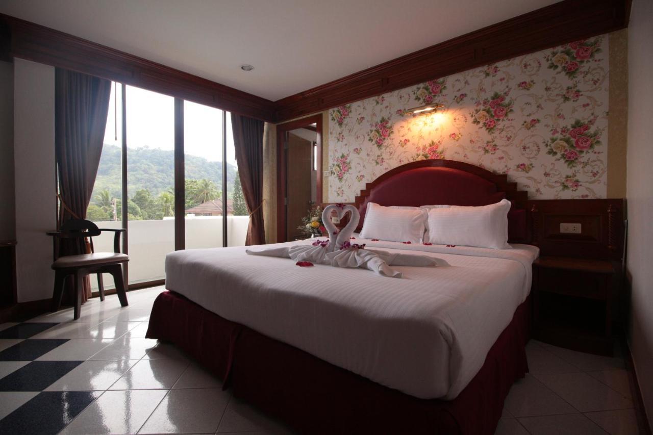 Taj Phuket Inn Patong Exterior photo